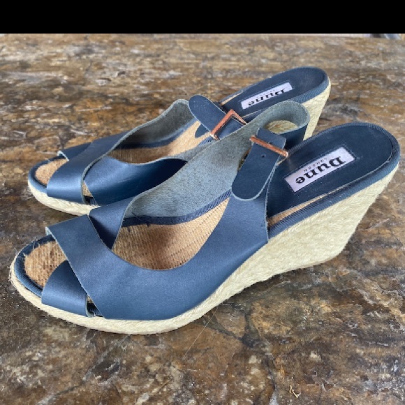 EUC Dune London Blue wedge heel sandals leather Sz 39 US 8-8.5 shoe open toe - Picture 1 of 5